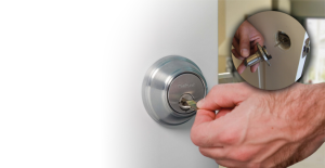 locksmith lock change in Dubai